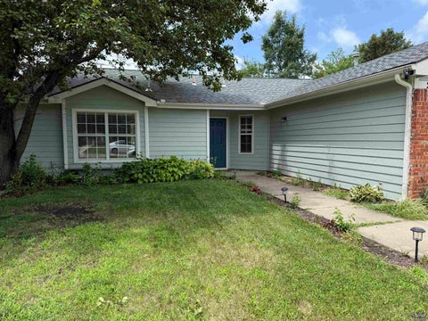Tiny photo for 2717 Wildflower Drive, Lawrence, KS 66046 (MLS # 245519)