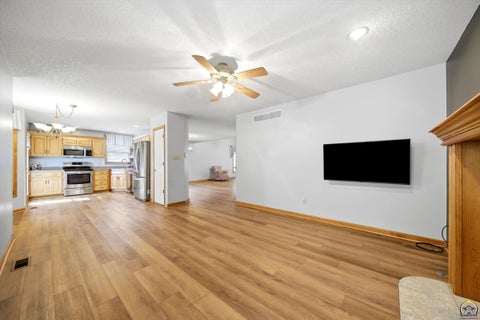 Tiny photo for 4324 SW Stone Ave, Topeka, KS 66610 (MLS # 246438)