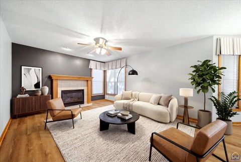 Tiny photo for 4324 SW Stone Ave, Topeka, KS 66610 (MLS # 246438)