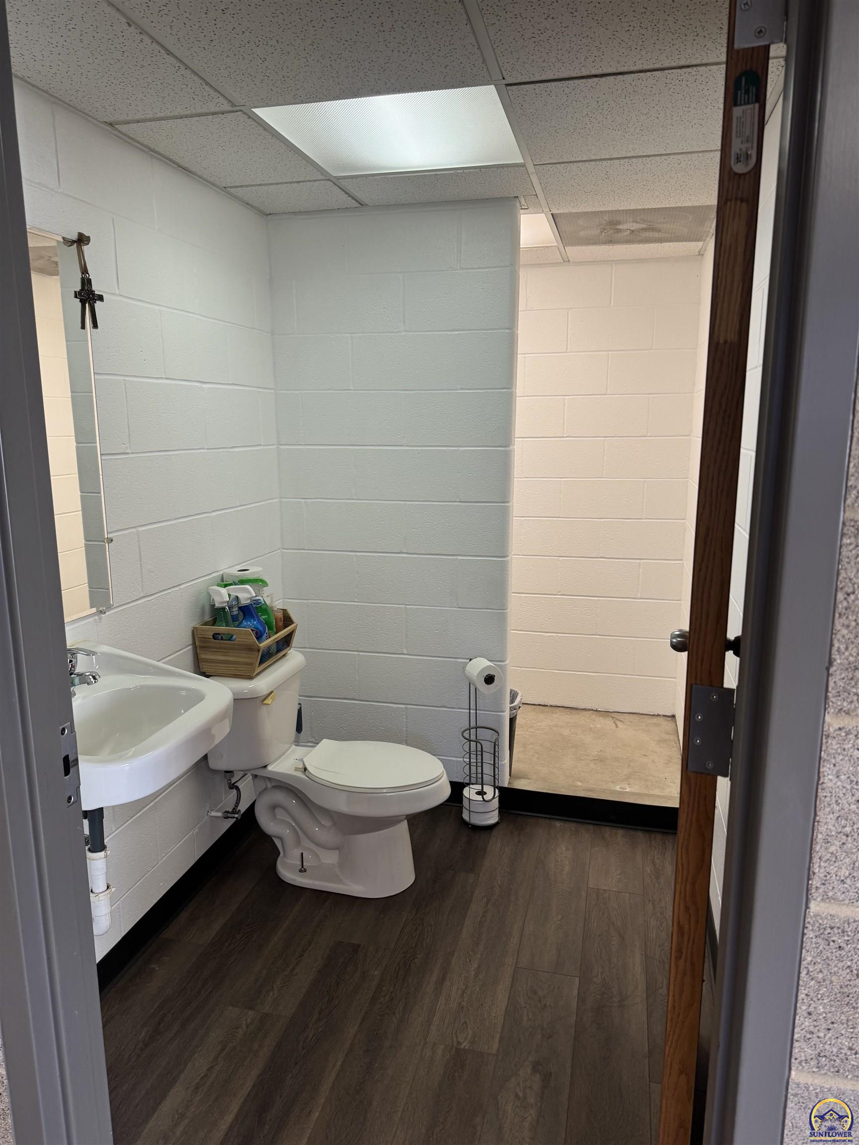 Topeka, Kansas 66608, United States, ,Commercial,Active,235976