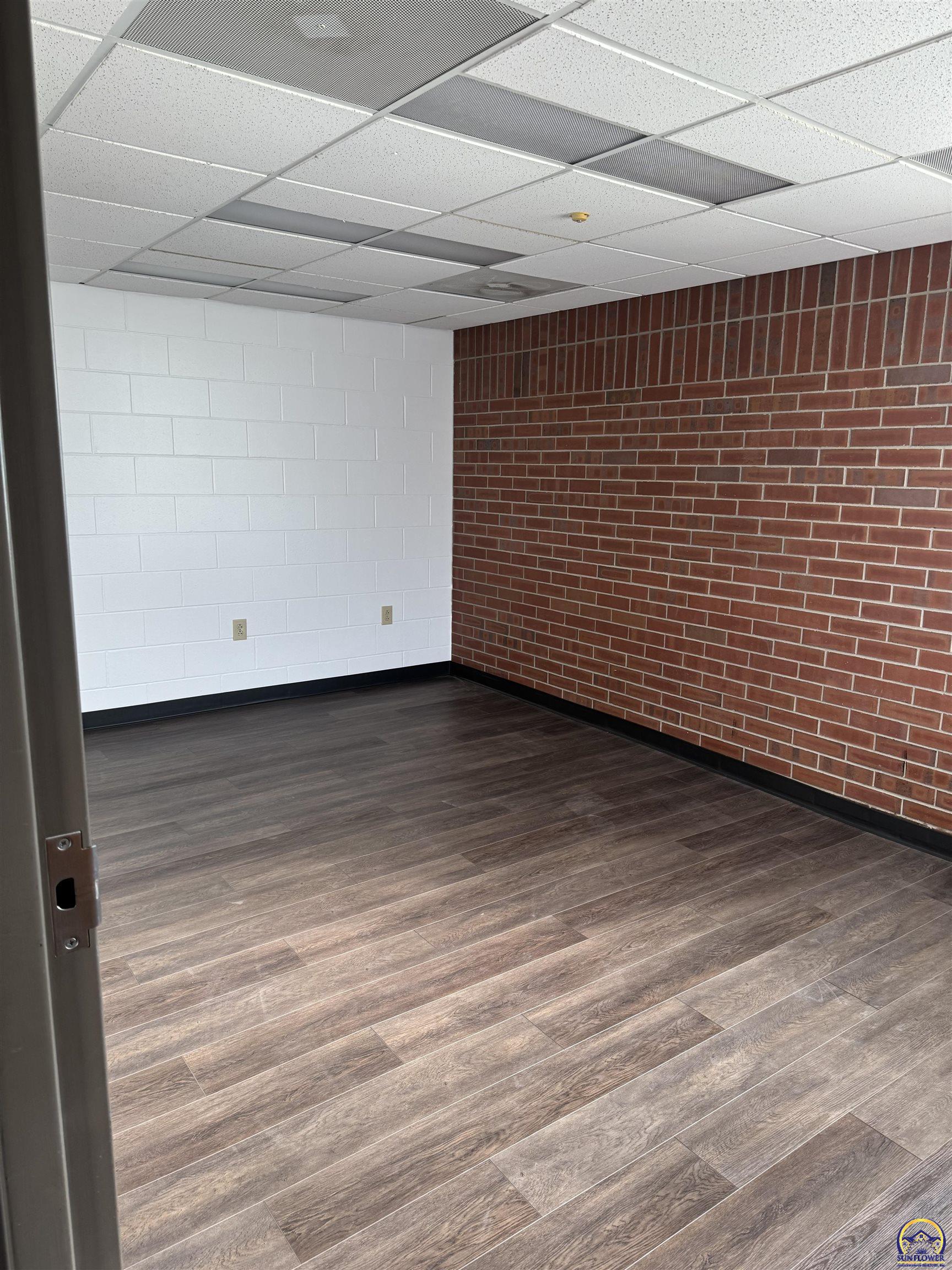 Topeka, Kansas 66608, United States, ,Commercial,Active,235976