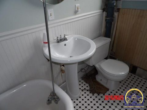 Tiny photo for 800 SW Jewell Ave, Topeka, KS 66606 (MLS # 244360)
