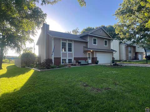 Tiny photo for 2011 Holiday Dr, Emporia, KS 66801 (MLS # 245023)