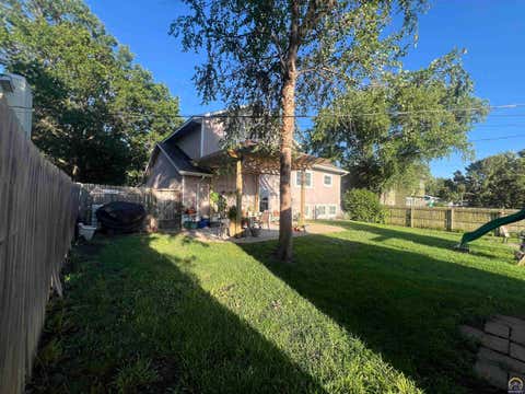 Tiny photo for 2011 Holiday Dr, Emporia, KS 66801 (MLS # 245023)