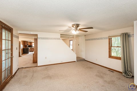Tiny photo for 12140 Miller Rd, Harveyville, KS 66431 (MLS # 244833)