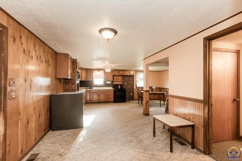 Tiny photo for 12140 Miller Rd, Harveyville, KS 66431 (MLS # 244833)