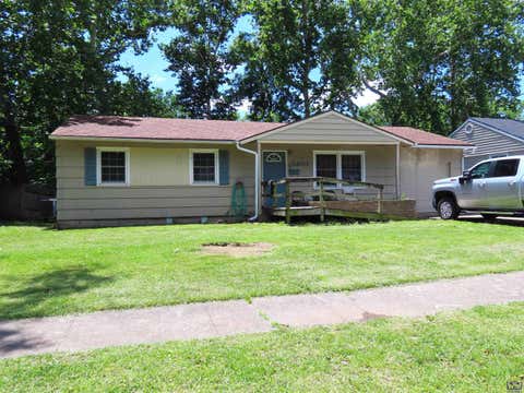 Photo of 5401 SW 28th St, Topeka, KS 66614 (MLS # 245056)