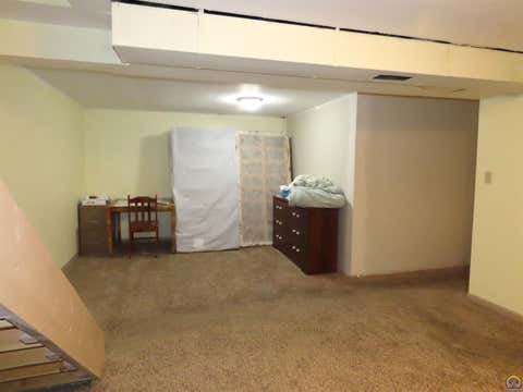 Tiny photo for 5401 SW 28th St, Topeka, KS 66614 (MLS # 245056)