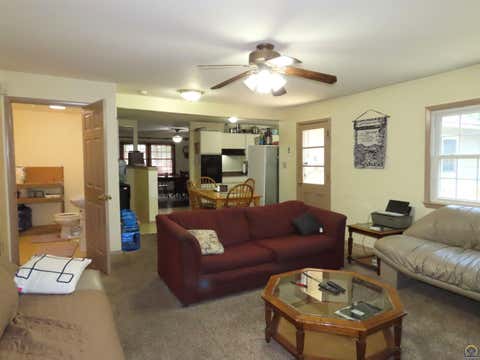 Tiny photo for 5401 SW 28th St, Topeka, KS 66614 (MLS # 245056)