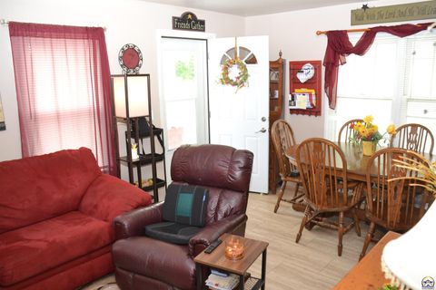 Tiny photo for 410 E 2nd Ave, Emporia, KS 66801 (MLS # 244830)