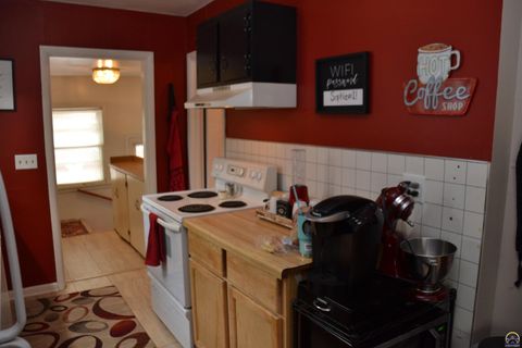 Tiny photo for 410 E 2nd Ave, Emporia, KS 66801 (MLS # 244830)