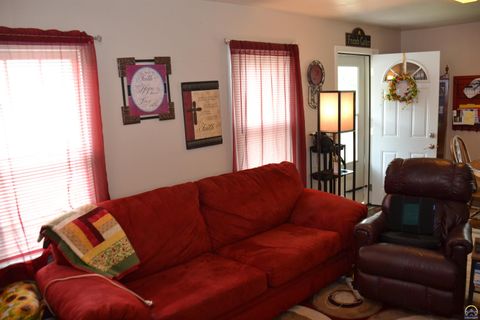 Tiny photo for 410 E 2nd Ave, Emporia, KS 66801 (MLS # 244830)