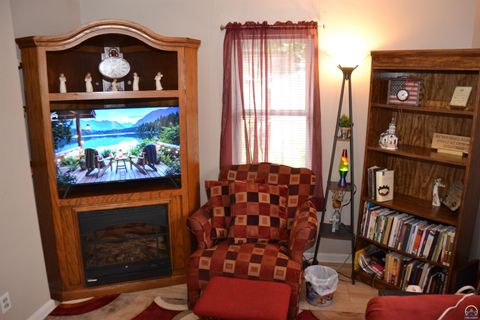 Tiny photo for 410 E 2nd Ave, Emporia, KS 66801 (MLS # 244830)