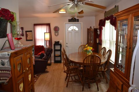 Tiny photo for 410 E 2nd Ave, Emporia, KS 66801 (MLS # 244830)