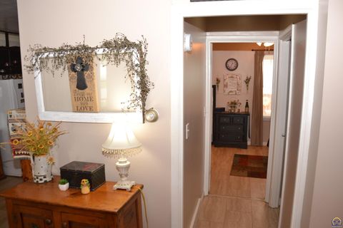 Tiny photo for 410 E 2nd Ave, Emporia, KS 66801 (MLS # 244830)