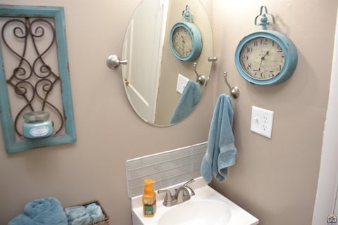 Tiny photo for 410 E 2nd Ave, Emporia, KS 66801 (MLS # 244830)