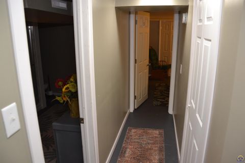 Tiny photo for 410 E 2nd Ave, Emporia, KS 66801 (MLS # 244830)