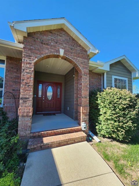 Tiny photo for 2203 Deerbrook Lane, Emporia, KS 66801 (MLS # 246917)