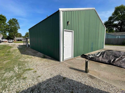 Tiny photo for 00000 Front St #Corner Front & Washi, Grantville, KS 66429 (MLS # 244508)