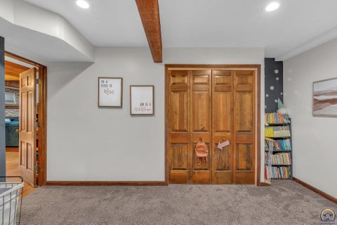 Tiny photo for 2331 SE Libra Ave, Topeka, KS 66605 (MLS # 246060)