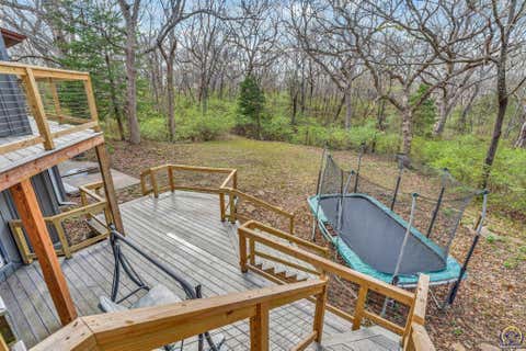 Tiny photo for 2331 SE Libra Ave, Topeka, KS 66605 (MLS # 246060)
