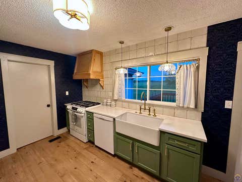 Tiny photo for 11640 P4 Rd, Hoyt, KS 66440 (MLS # 245437)
