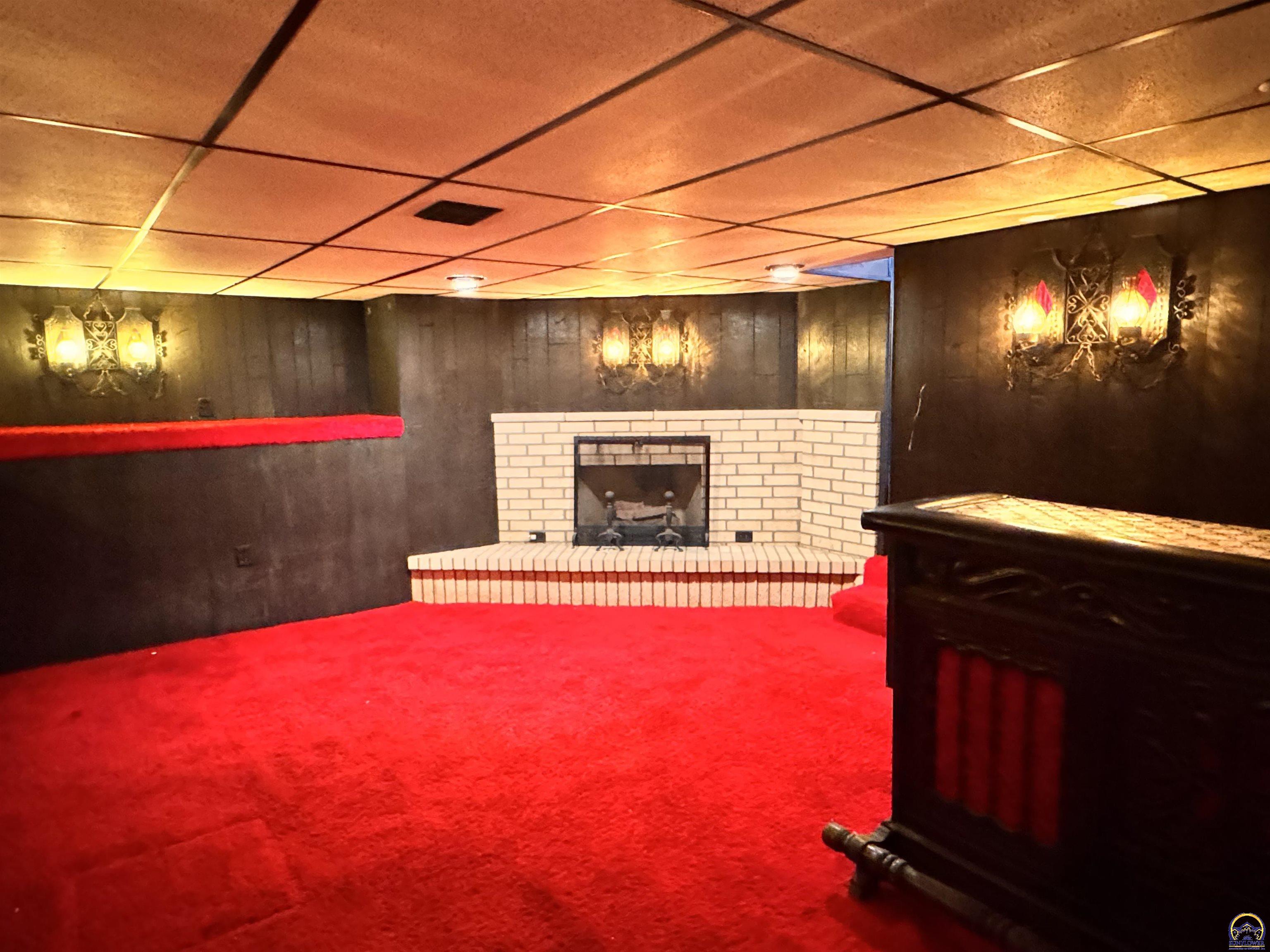 Topeka, Kansas 66616, United States, 3 Bedrooms Bedrooms, ,2 BathroomsBathrooms,Residential,Active,251943