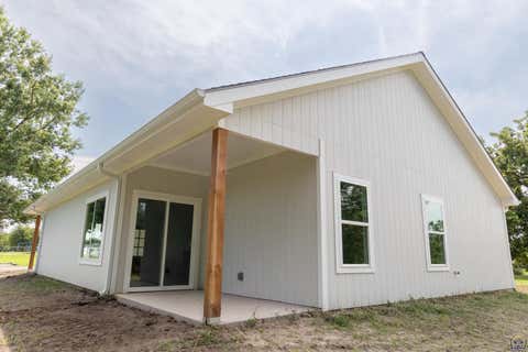 Tiny photo for 8711 Willow Ln, Ozawkie, KS 66070 (MLS # 246010)