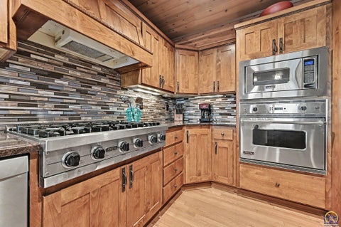 Tiny photo for 521 N 1450th Rd, Lawrence, KS 66049 (MLS # 246297)