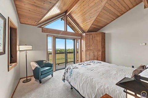 Tiny photo for 521 N 1450th Rd, Lawrence, KS 66049 (MLS # 246297)