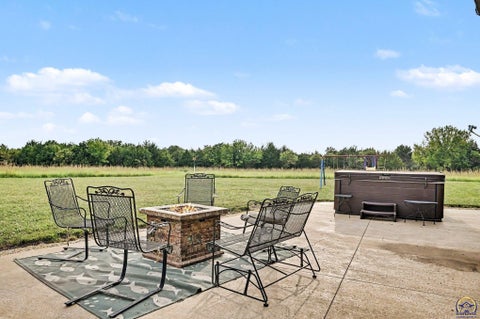 Tiny photo for 521 N 1450th Rd, Lawrence, KS 66049 (MLS # 246297)