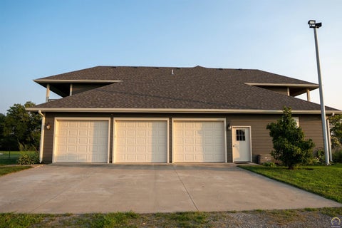 Tiny photo for 11301 S Croco Rd, Carbondale, KS 66414 (MLS # 246163)