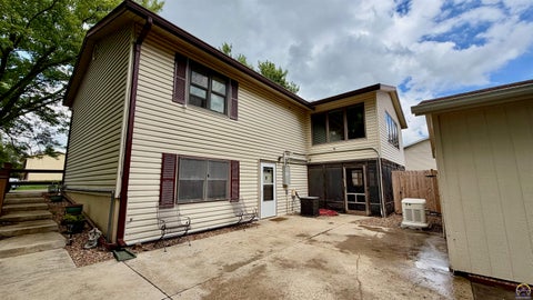 Tiny photo for 3331 NW 42nd Ter, Topeka, KS 66618 (MLS # 244776)