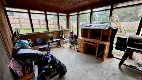 Tiny photo for 3331 NW 42nd Ter, Topeka, KS 66618 (MLS # 244776)