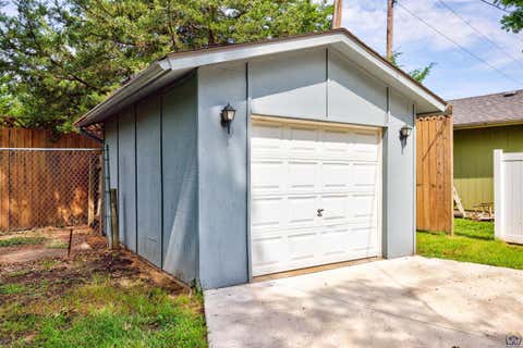 Tiny photo for 3631 NW 44th Ter, Topeka, KS 66618 (MLS # 245975)