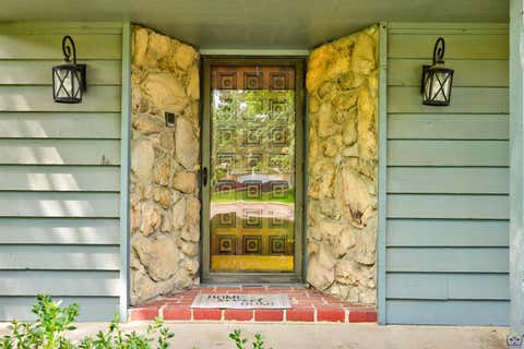Tiny photo for 3631 NW 44th Ter, Topeka, KS 66618 (MLS # 245975)