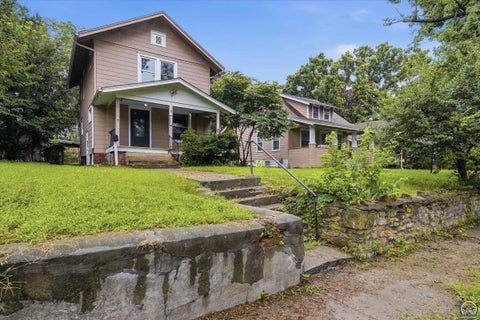 Tiny photo for 1216 SW Boswell Ave, Topeka, KS 66604 (MLS # 245852)