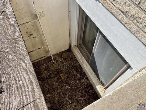 Tiny photo for 1661 90th St, Peabody, KS 66866 (MLS # 246452)