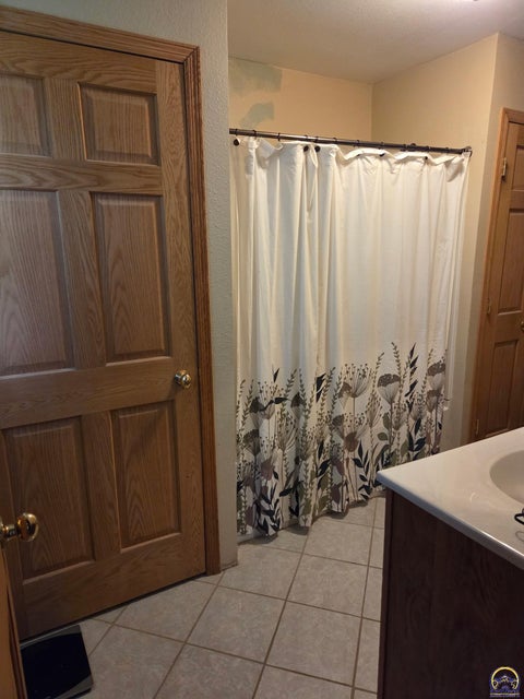 Tiny photo for 3110 SE Indiana Ave, Topeka, KS 66605 (MLS # 245197)
