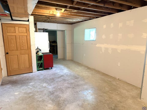 Tiny photo for 3110 SE Indiana Ave, Topeka, KS 66605 (MLS # 245197)