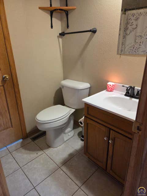 Tiny photo for 3110 SE Indiana Ave, Topeka, KS 66605 (MLS # 245197)