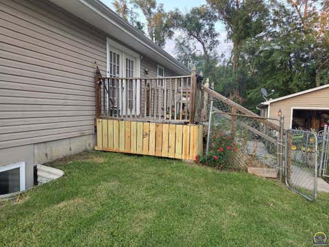 Tiny photo for 3110 SE Indiana Ave, Topeka, KS 66605 (MLS # 245197)