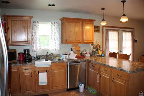 Tiny photo for 3110 SE Indiana Ave, Topeka, KS 66605 (MLS # 245197)