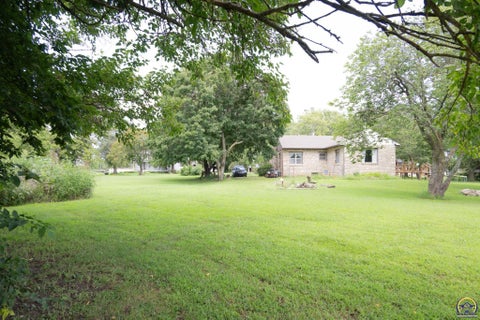 Tiny photo for 517 E 2nd Ave, Eskridge, KS 66423 (MLS # 246043)