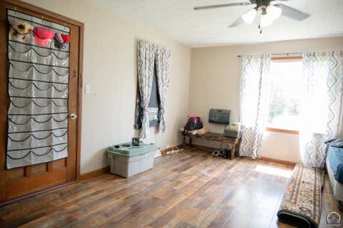 Tiny photo for 517 E 2nd Ave, Eskridge, KS 66423 (MLS # 246043)