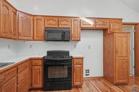 Tiny photo for 4723 Balmoral Dr, Lawrence, KS 66047 (MLS # 244252)