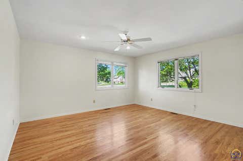 Tiny photo for 4723 Balmoral Dr, Lawrence, KS 66047 (MLS # 244252)