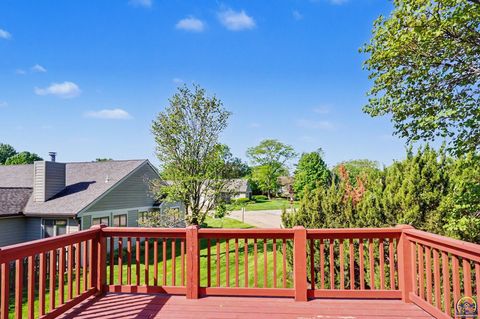 Tiny photo for 4723 Balmoral Dr, Lawrence, KS 66047 (MLS # 244252)