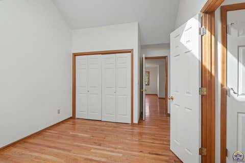 Tiny photo for 4723 Balmoral Dr, Lawrence, KS 66047 (MLS # 244252)