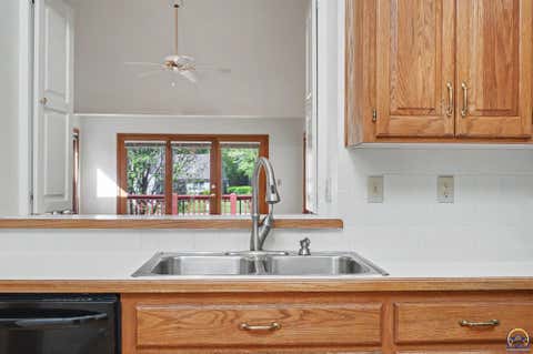 Tiny photo for 4723 Balmoral Dr, Lawrence, KS 66047 (MLS # 244252)